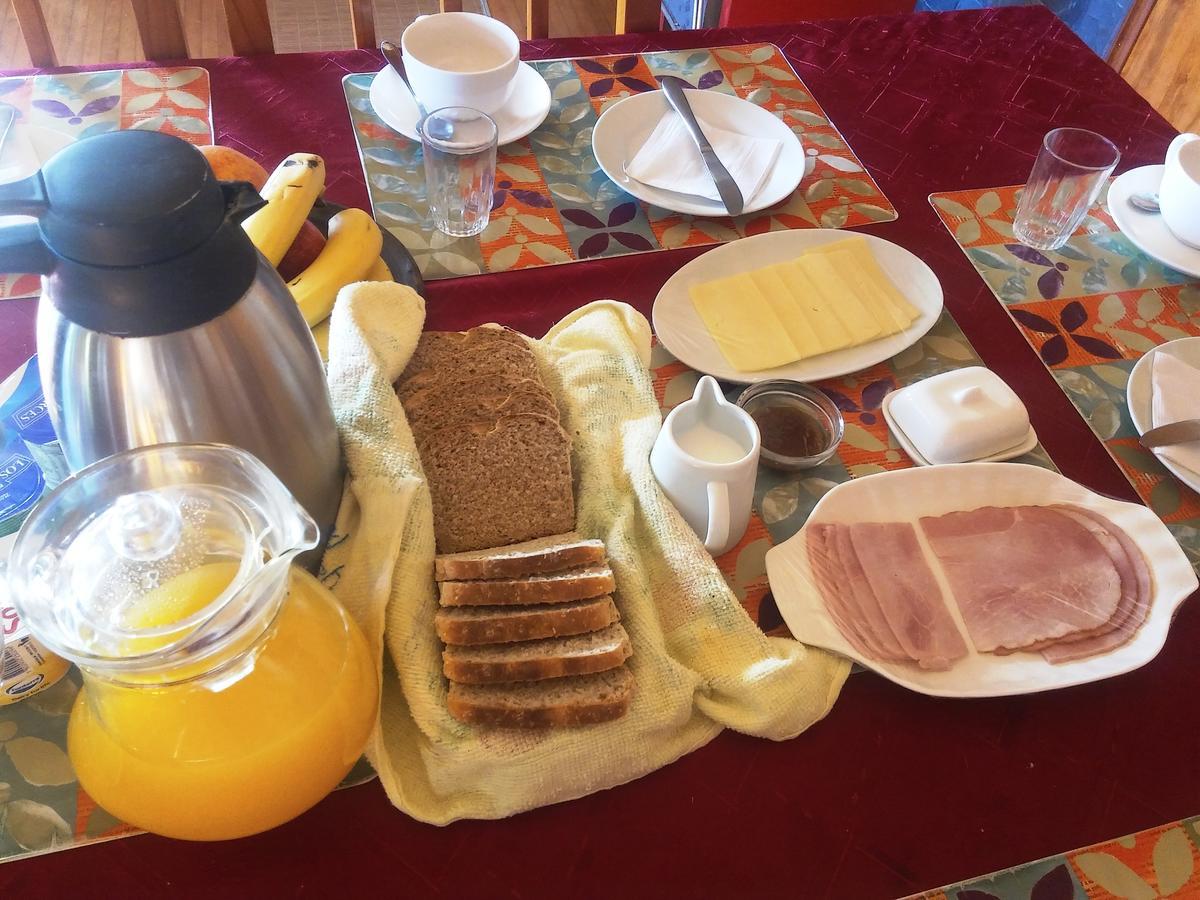 プエルトモント Colores Del Puerto Bed & Breakfast エクステリア 写真