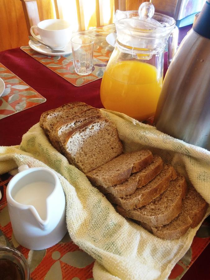 プエルトモント Colores Del Puerto Bed & Breakfast エクステリア 写真